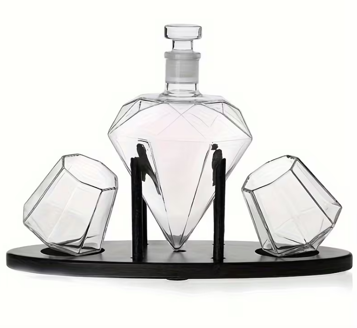 Diamond Decanter + 2 Glasses